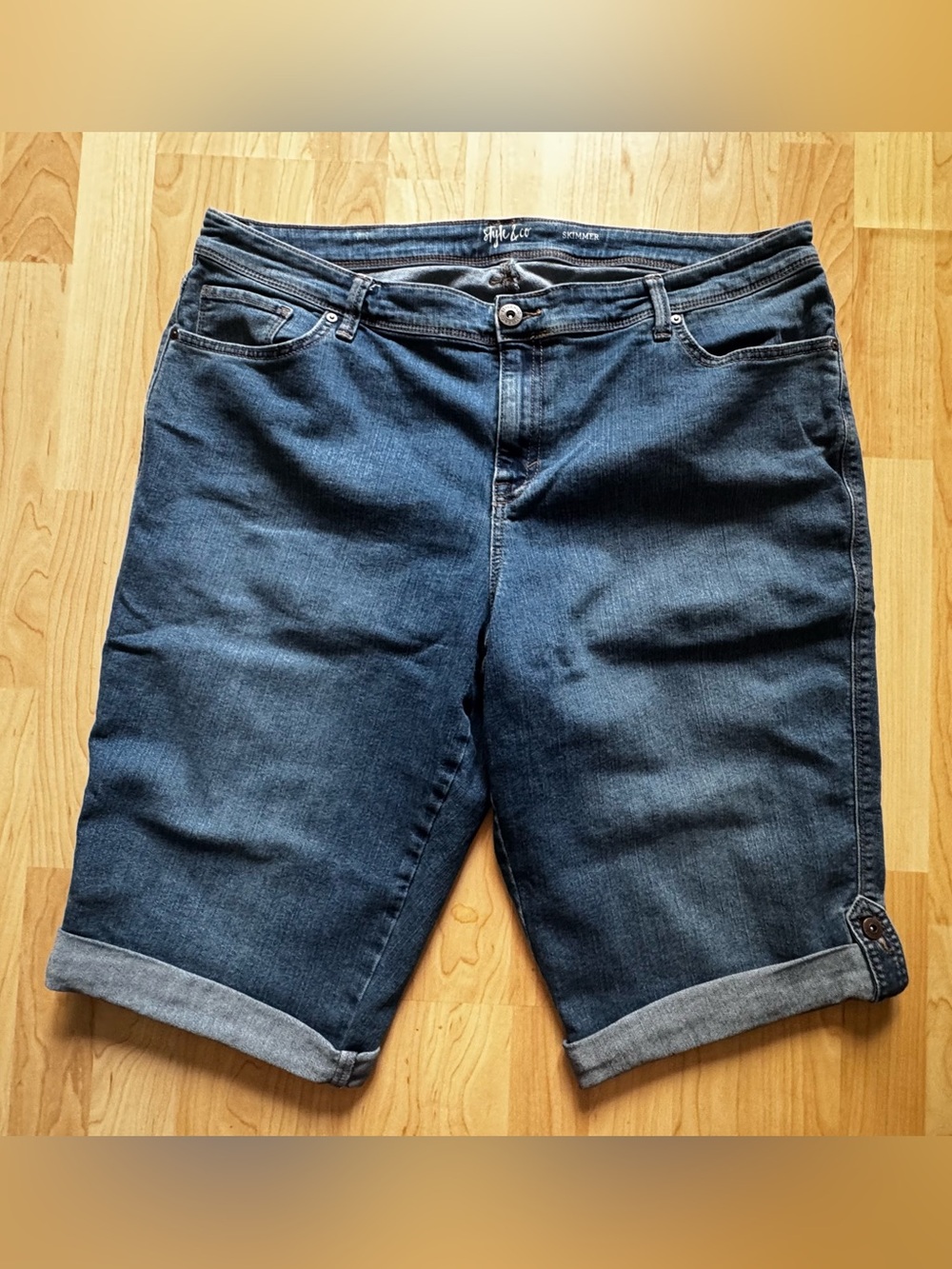 Dark Blue Denim Bermuda Shorts - Women